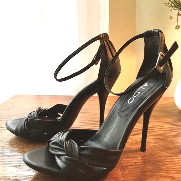 ALDO black stilettos - Picture 5 of 7